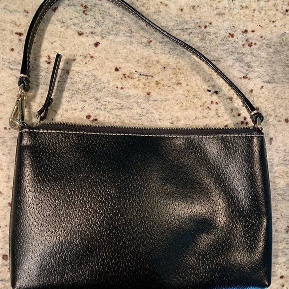 Kate Spade ♠️ small purse - Picture 2 of 6